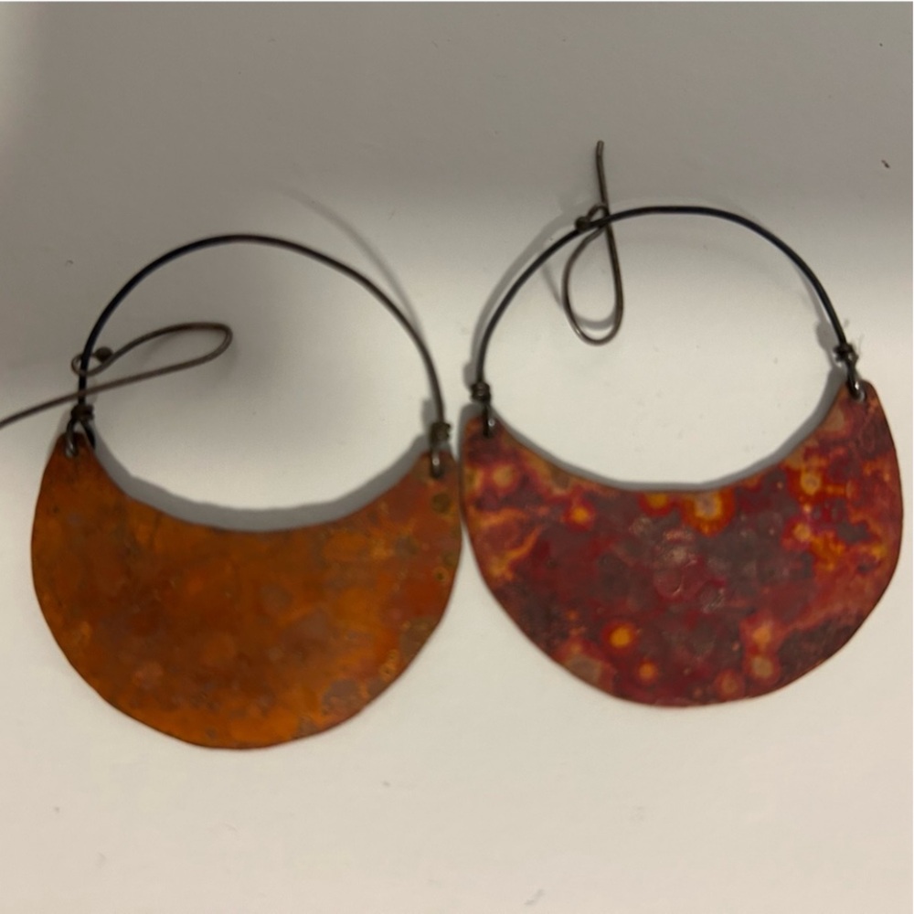 Jen Kahn Copper Crescent Earrings
Handmade in Vermont